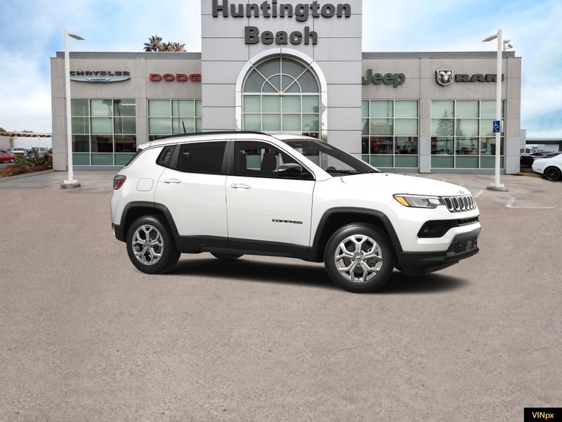 2025 Jeep Compass Latitude 4x4Image 10