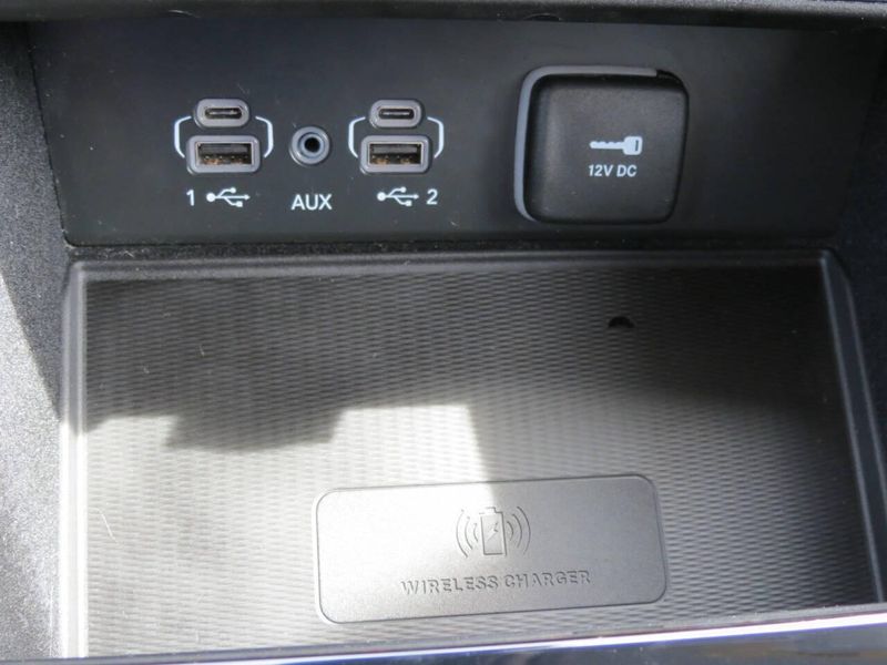 Used 2022 Jeep Grand Cherokee Laredo 4x4 4dr SUV (midyear release)Image 14