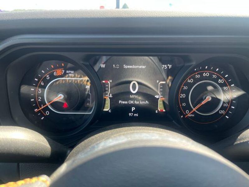 2025 Jeep Wrangler Sahara2025 Jeep Wrangler 4-door Sahara