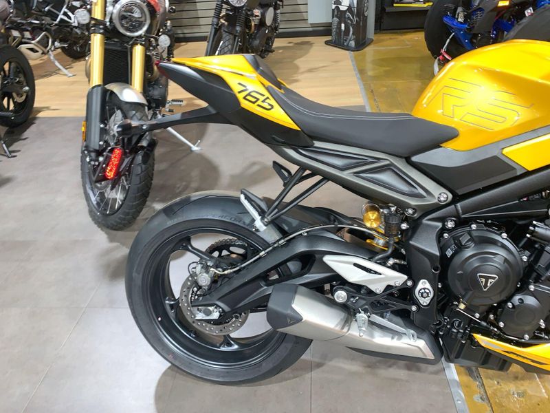 New 2025 Triumph STREET TRIPLE 765 RS Image 10