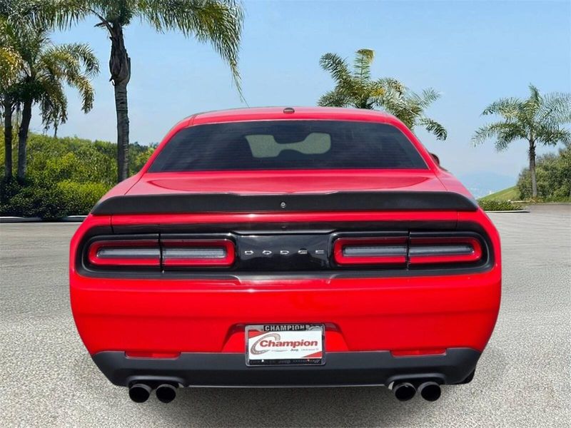 Used 2019 Dodge Challenger SXT RWD