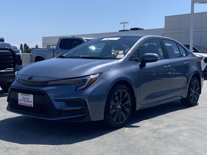 Used 2025 Toyota Corolla XSEImage 6