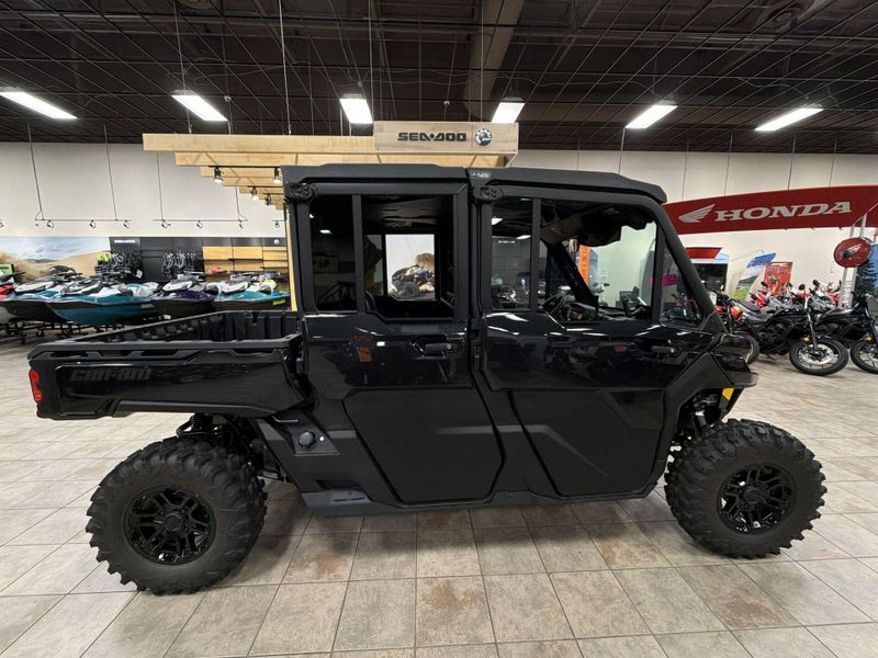 New 2025 Can-Am DEFENDER MAX LONE STAR CAB HD10 Image 17