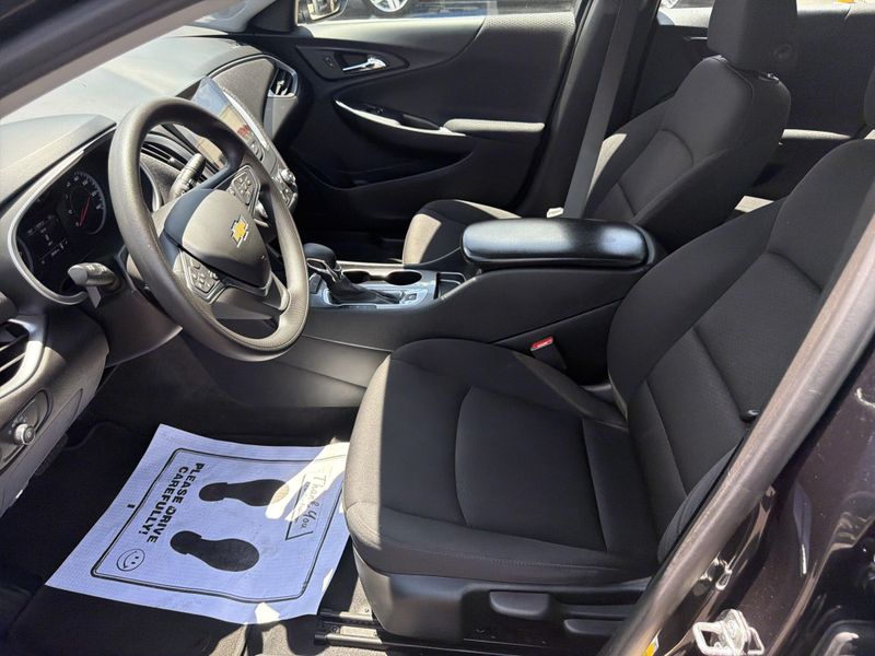 Used 2023 Chevrolet Malibu LSImage 33