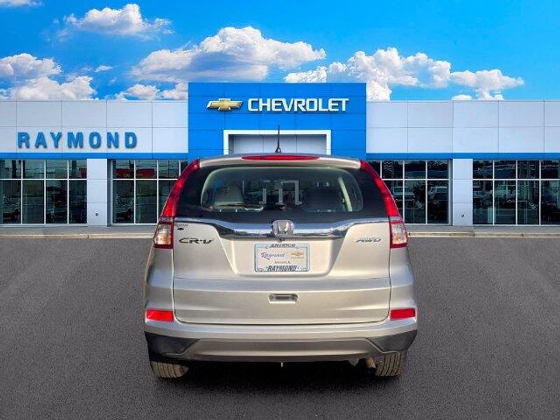 Used 2016 Honda CR-V LXImage 5