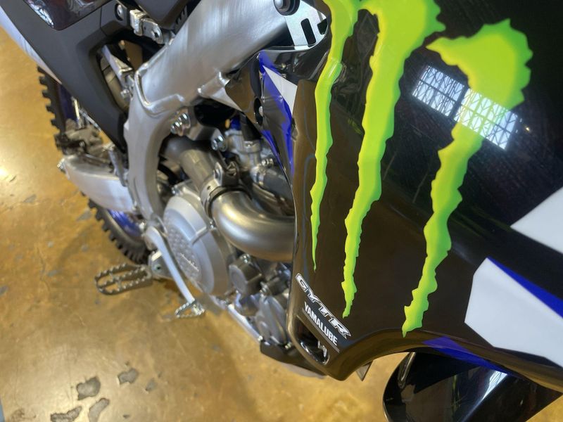 New 2027 Yamaha YZ450F MONSTER EDITION Image 23