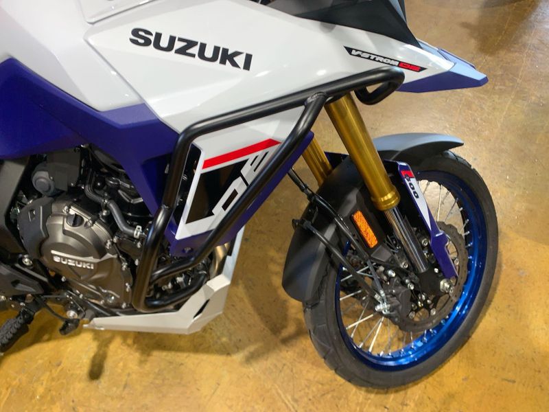 New 2025 Suzuki V-STROM 800DE ADVENTURE Image 15