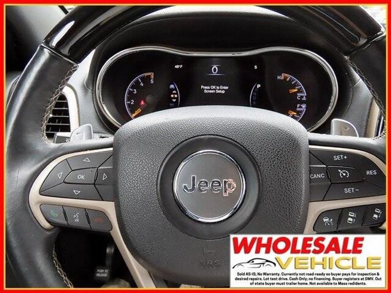 2015 Jeep Grand Cherokee OverlandImage 16