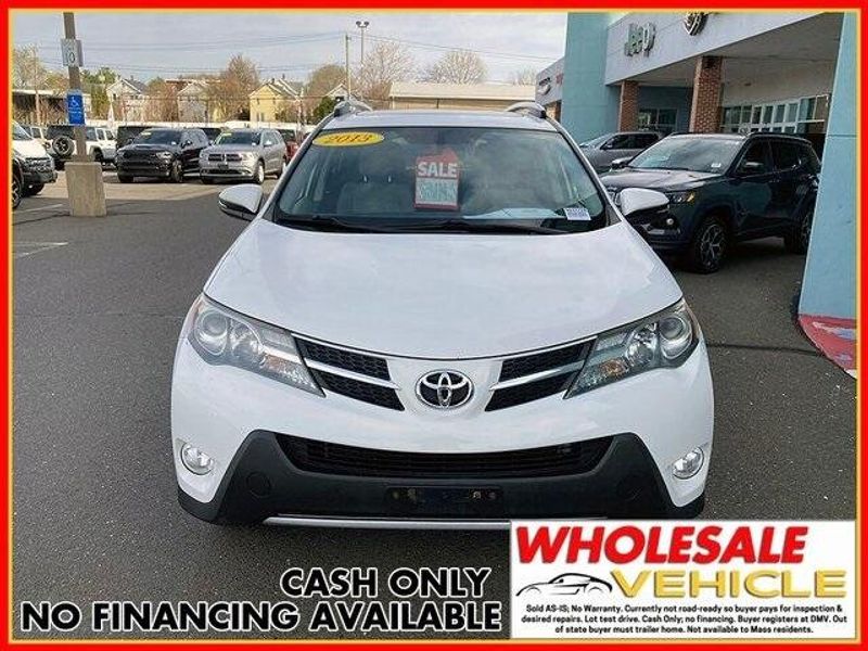 2013 Toyota RAV4 XLEImage 3