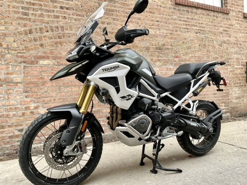 2023 Triumph Tiger 1200 Rally ProImage 2
