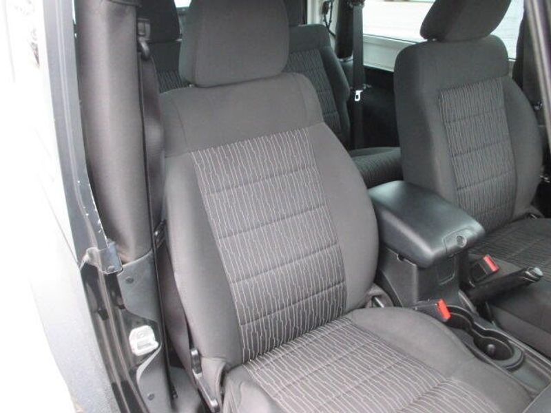 Used 2012 Jeep Wrangler JK SportImage 21