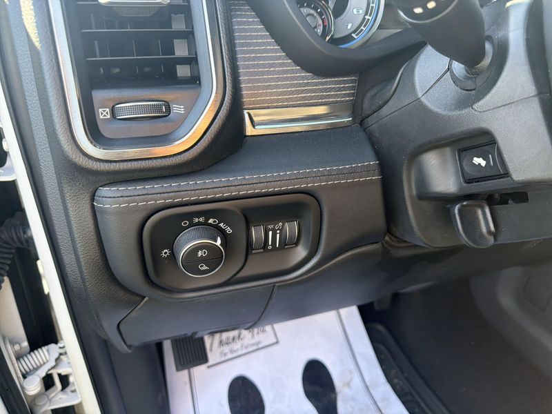 Used 2020 RAM 2500 LimitedImage 28