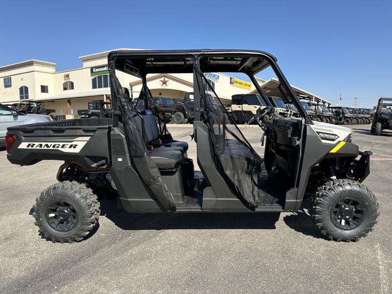 2025 Polaris RANGER CREW 1000 PREMIUM MIRAGE BEIGEImage 5