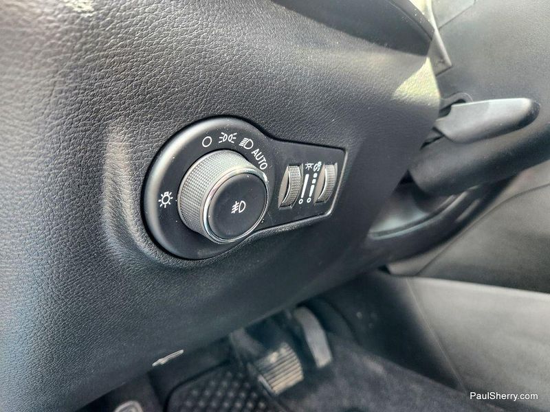 2023 Jeep Compass AltitudeImage 25