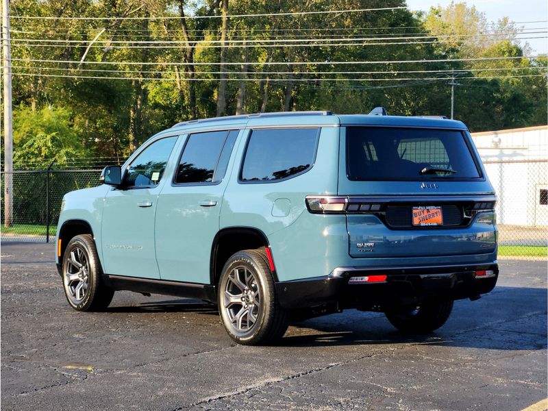 2027 Jeep Grand Wagoneer Limited Altitude 4x4