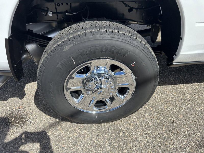 2024 RAM 3500 TradesmanImage 10