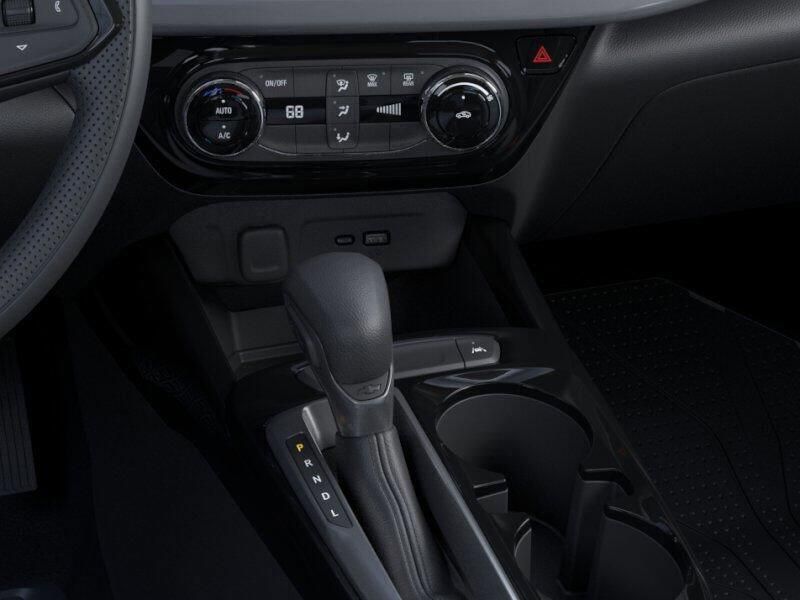 New 2025 Chevrolet Trax LTImage 23