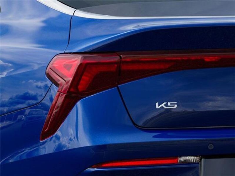 New 2025 Kia K5 GT-LineImage 11