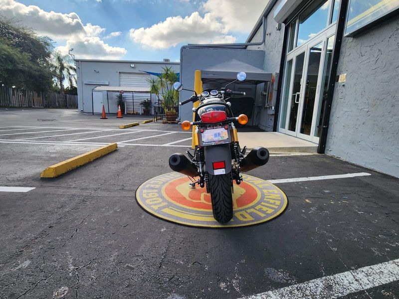 New 2024 Royal Enfield CONTINENTAL GT Image 8