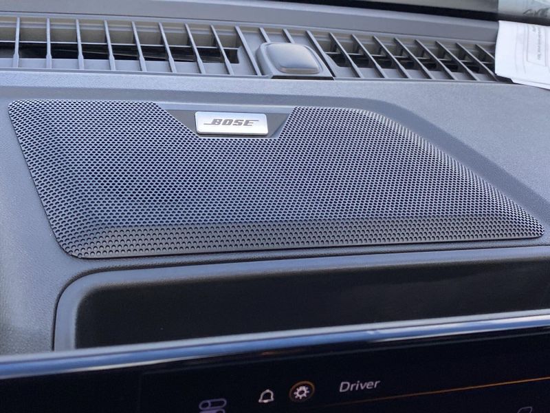 Used 2023 Chevrolet Colorado LTImage 24