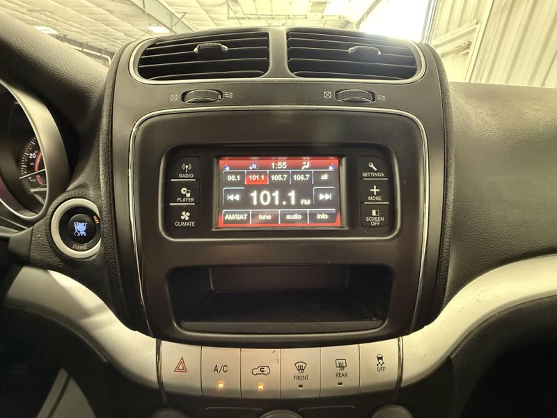 Used 2016 Dodge Journey SXTImage 29