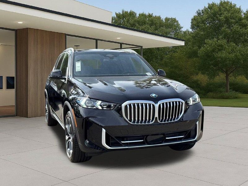 New 2026 BMW X5 sDrive40iImage 4