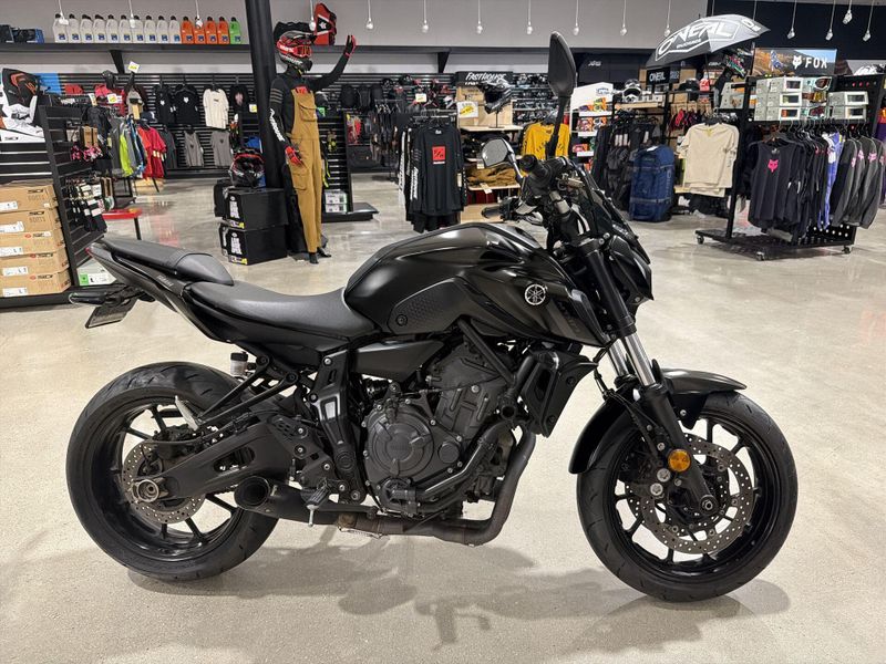 Used 2024 Yamaha MT 07 Image 18