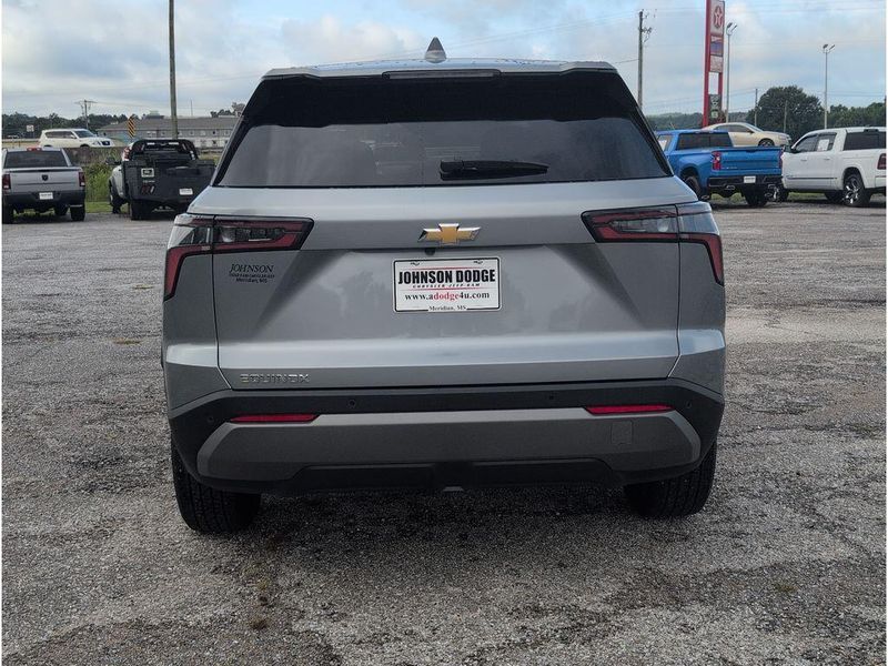 Used 2026 Chevrolet Equinox FWD LTImage 4