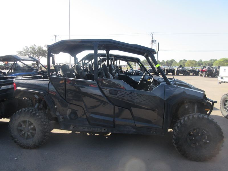 USED 2025 POLARIS GENERAL XP 4 1000 ULTIMATE Image 2