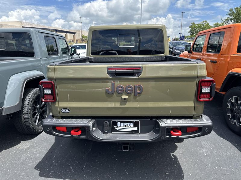 New 2025 Jeep Gladiator Rubicon X 4x4Image 8