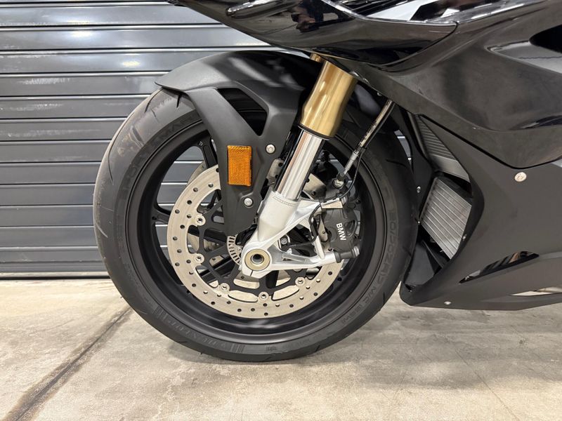 2024 BMW S 1000 RR