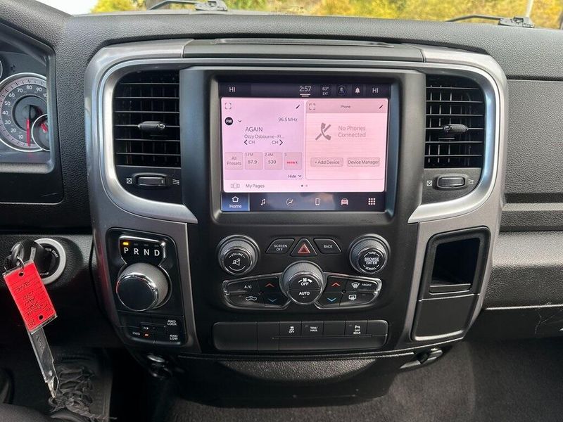 2022 Ram 1500 Classic photo 4