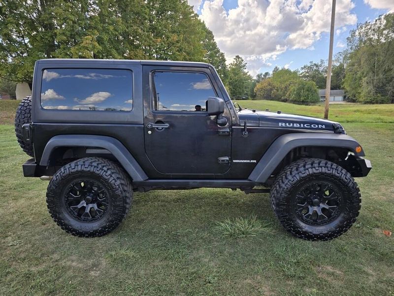 2015 Jeep Wrangler Rubicon photo 4