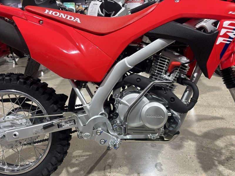 New 2027 Honda CRF125F Image 17