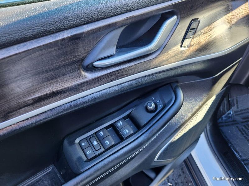 New 2026 Jeep Grand Cherokee Limited 4x4