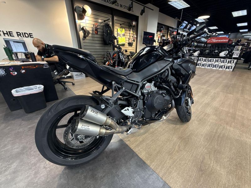 Used 2021 Kawasaki Z H2 Image 11