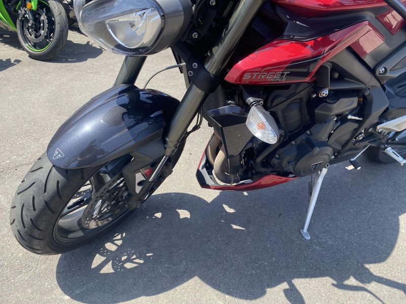 Used 2024 Triumph Street Triple 765 RS Image 15