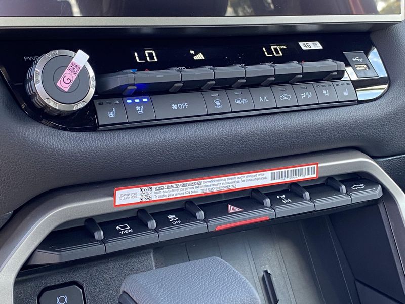 New 2026 Toyota Tundra Limited HybridImage 17