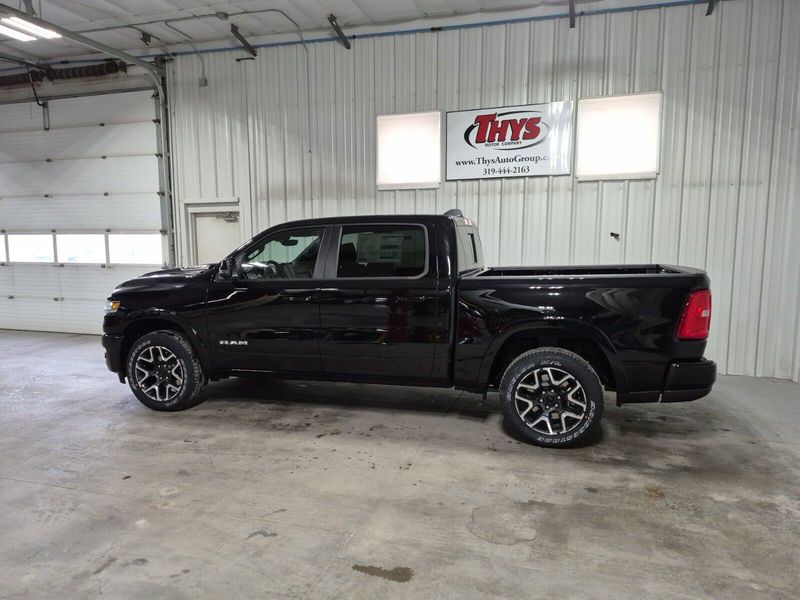 2025 RAM 1500 Laramie Crew Cab 4x4 5