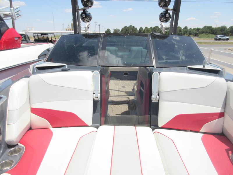 USED 2017 MALIBU WAKESETTER 22MXZ Image 14
