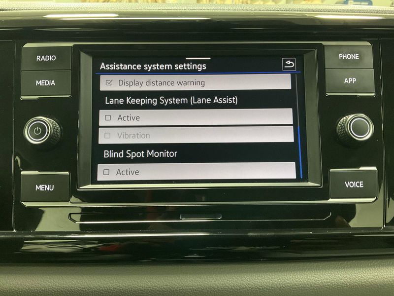 Used 2024 Volkswagen Taos SImage 5