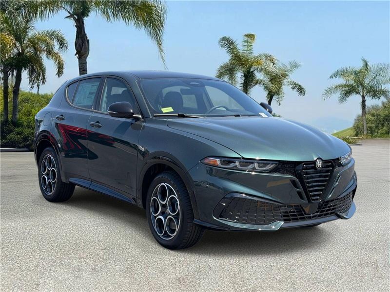 New 2026 Alfa Romeo Tonale Sprint Awd