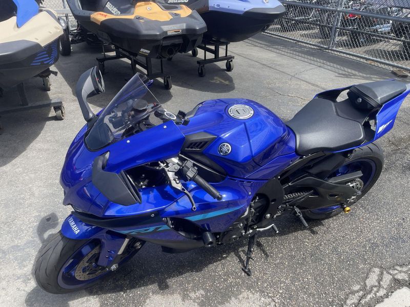 Used 2024 Yamaha YZF-R1 Image 20