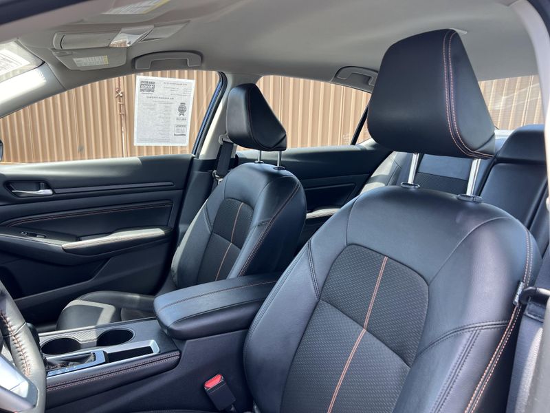 Used 2022 Nissan Altima 2.5 SRImage 9