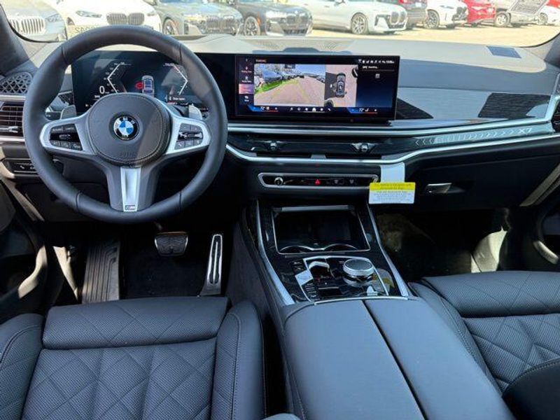 New 2026 BMW X7 xDrive40iImage 26