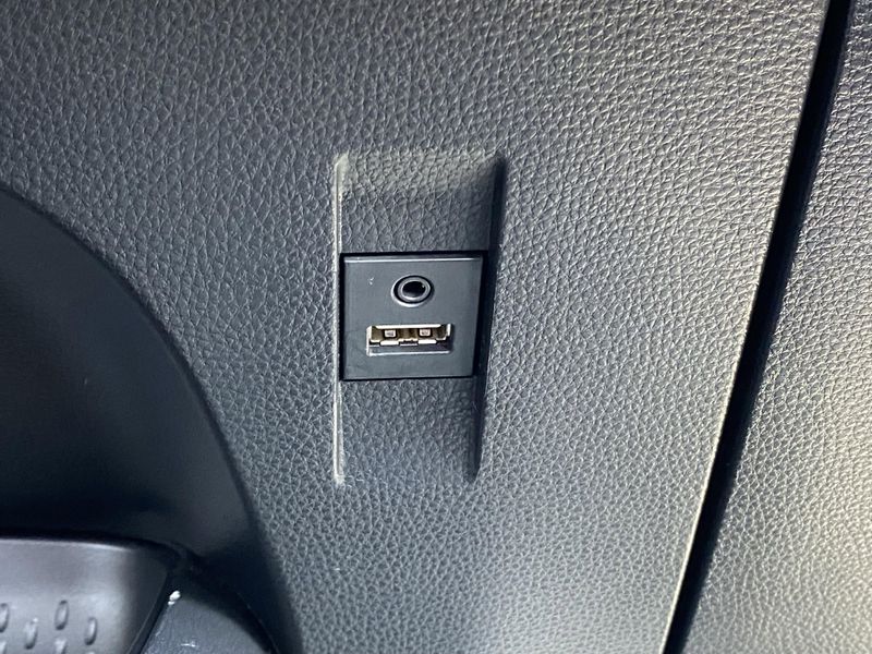 Used 2020 Toyota Corolla LEImage 21