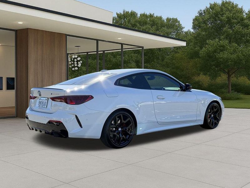 Used 2025 BMW 4 Series M440iImage 7