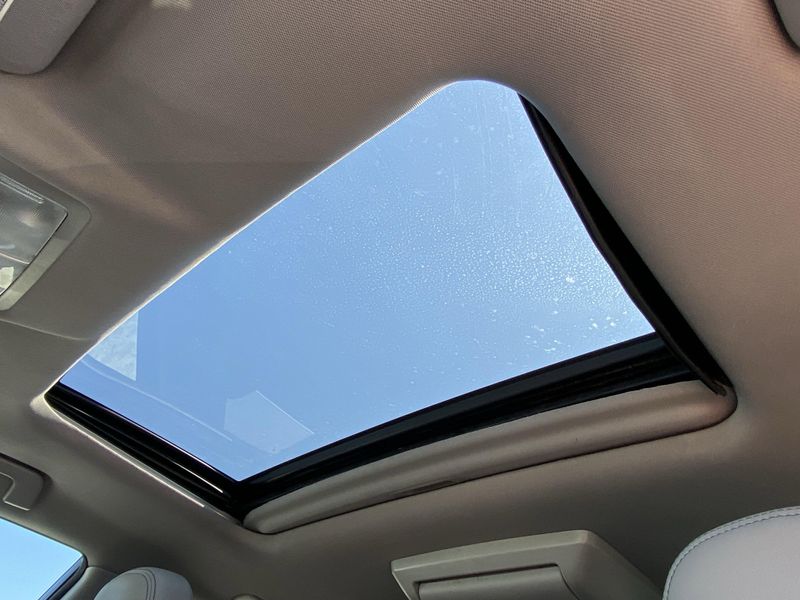 Used 2015 Toyota Highlander XLEImage 31