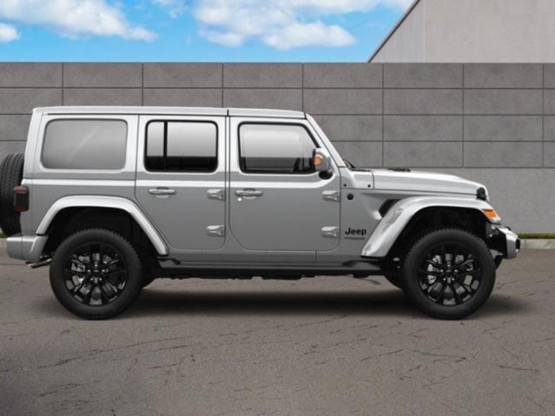 2022 JEEP Wrangler Unlimited High Altitude 4x4Image 10