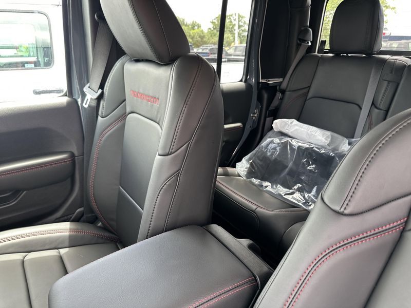 New 2025 Jeep Gladiator Rubicon X 4x4Image 31